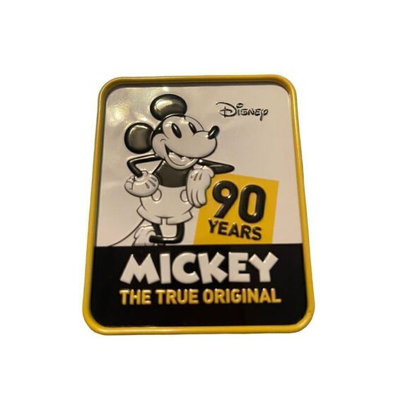Disney Mickey Mouse 90th Anniversary Commemorative Retro Accutime Wristwatch main image 8